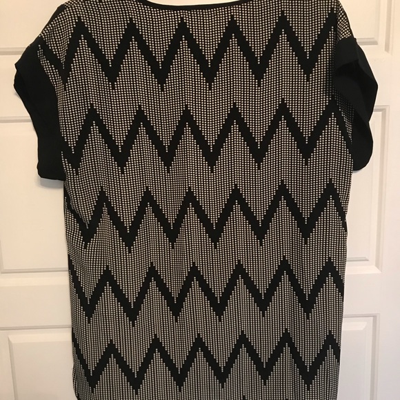💜2 / 25$💜 Like new faith and joy top - Picture 2 of 3